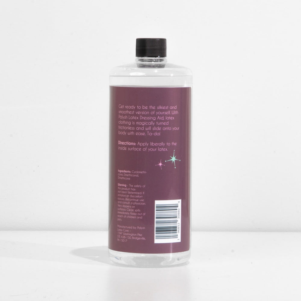 
                  
                    Clear silicone liquid in a 32 ounce bottle with details, directions, ingredients and warnings.
                  
                